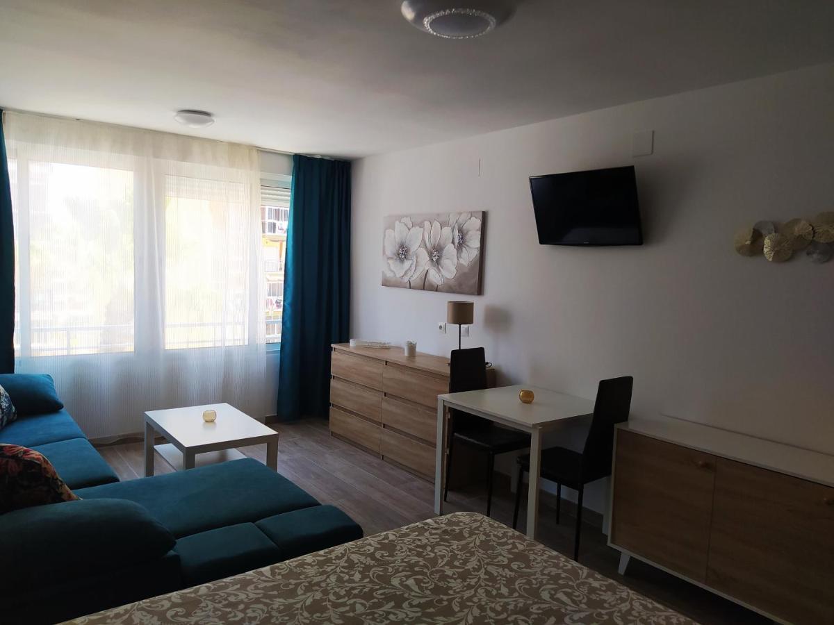 Ferienwohnung Recien Reformado, Fire Stick Amazon, Wifi, 2 Pers, Centrico, 20 M Playa Torremolinos Exterior foto